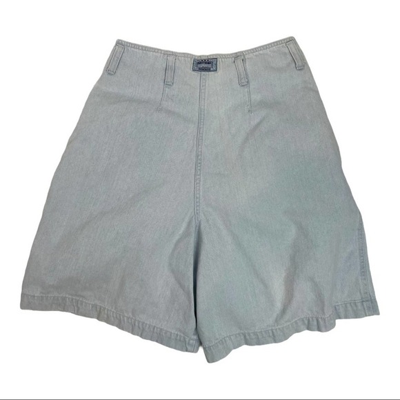 Vintage high rise pleated front denim shorts - Picture 2 of 9